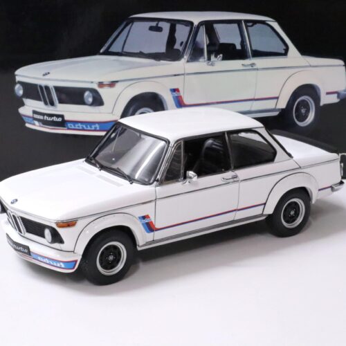 1:18 AUTOart BMW 2002 Turbo white