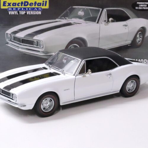 1:18 Exact Detail Chevrolet Camaro Z/28 Coupe 1967 white/ black Vinyl roof