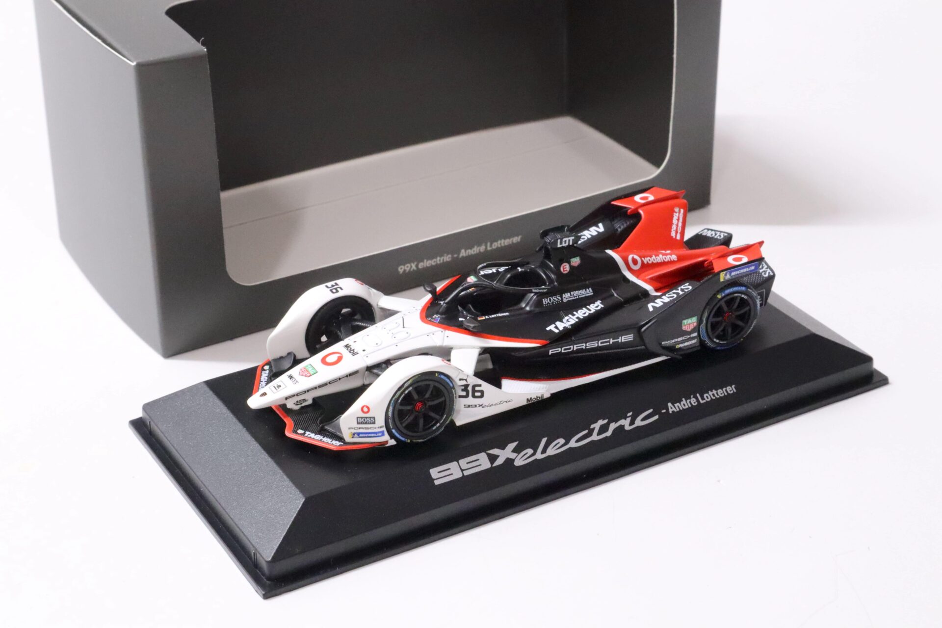 1:43 Minichamps Formel E Porsche 99X electric Andre Lotterer #36 DEALER VERSION SALE%%%
