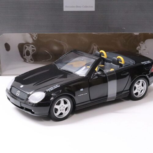 1:18 UT Models Mercedes SLK 230 AMG Convertible black-metallic DEALER VERSION