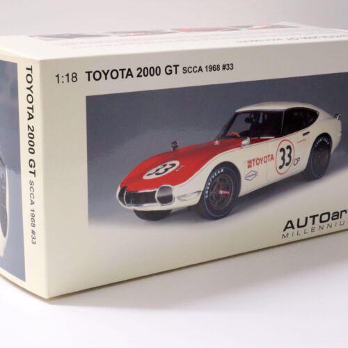 1:18 AUTOart Toyota 2000 GT Coupe SCCA 1968 white/ red #33 DIE-CAST
