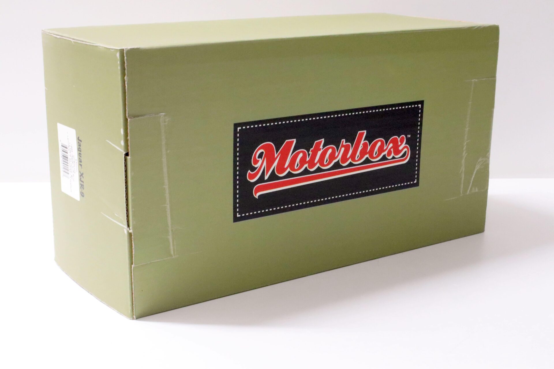 1:18 Exoto 1988 Jaguar XJR-9LM 24h Le Mans #2 Lammers/ Dumfries/ Wallace