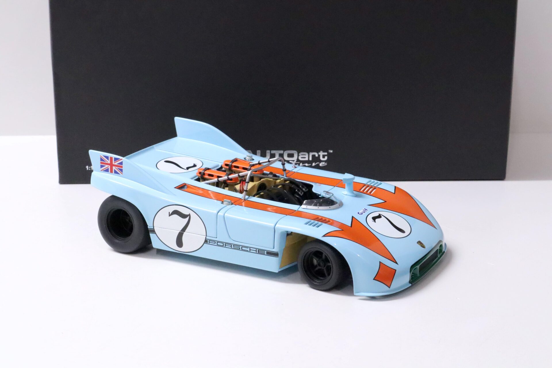 1:18 AUTOart Porsche 908/3 Targa Florio 1971 Redman/Siffert #7 GULF Racing