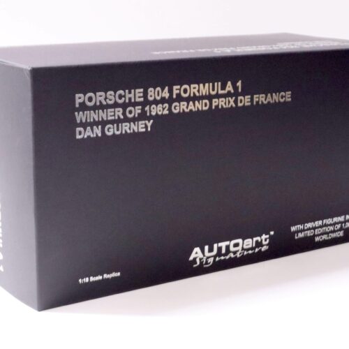 1:18 AUTOart Porsche 804 Formula 1 Winner of 1962 GP De France Gurney #30 with driver