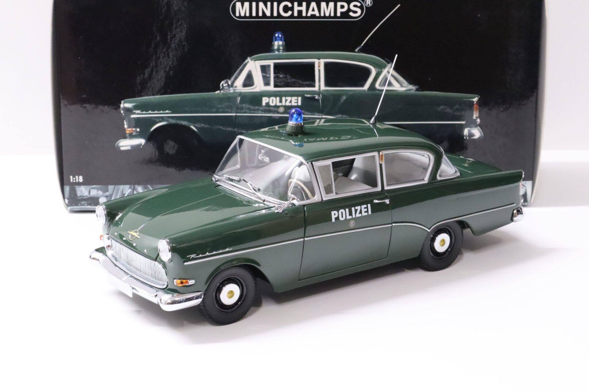 1:18 Minichamps Opel Rekord P1 Limousine POLIZEI 1958 dark green