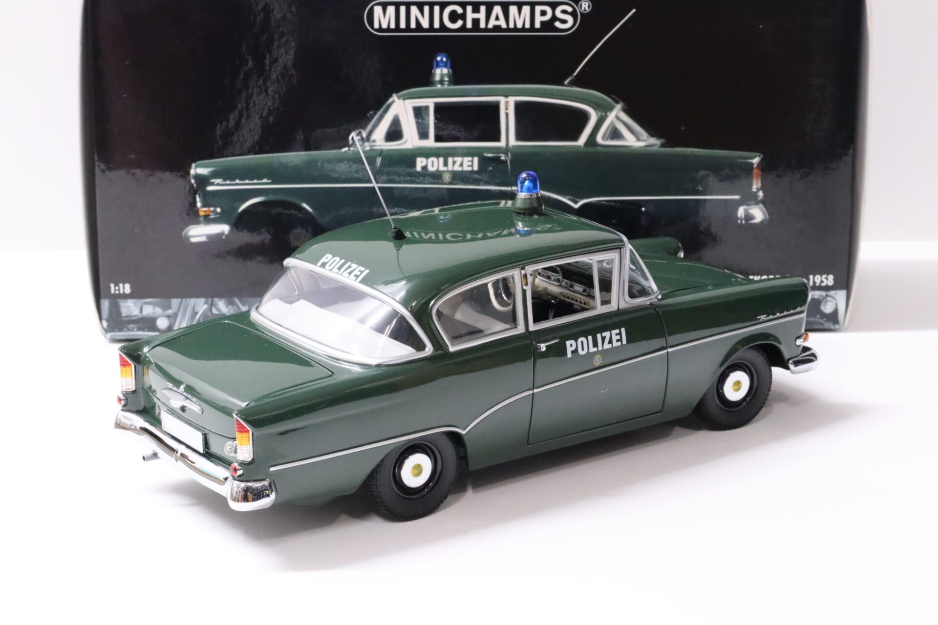 1:18 Minichamps Opel Rekord P1 Limousine POLIZEI 1958 dark green