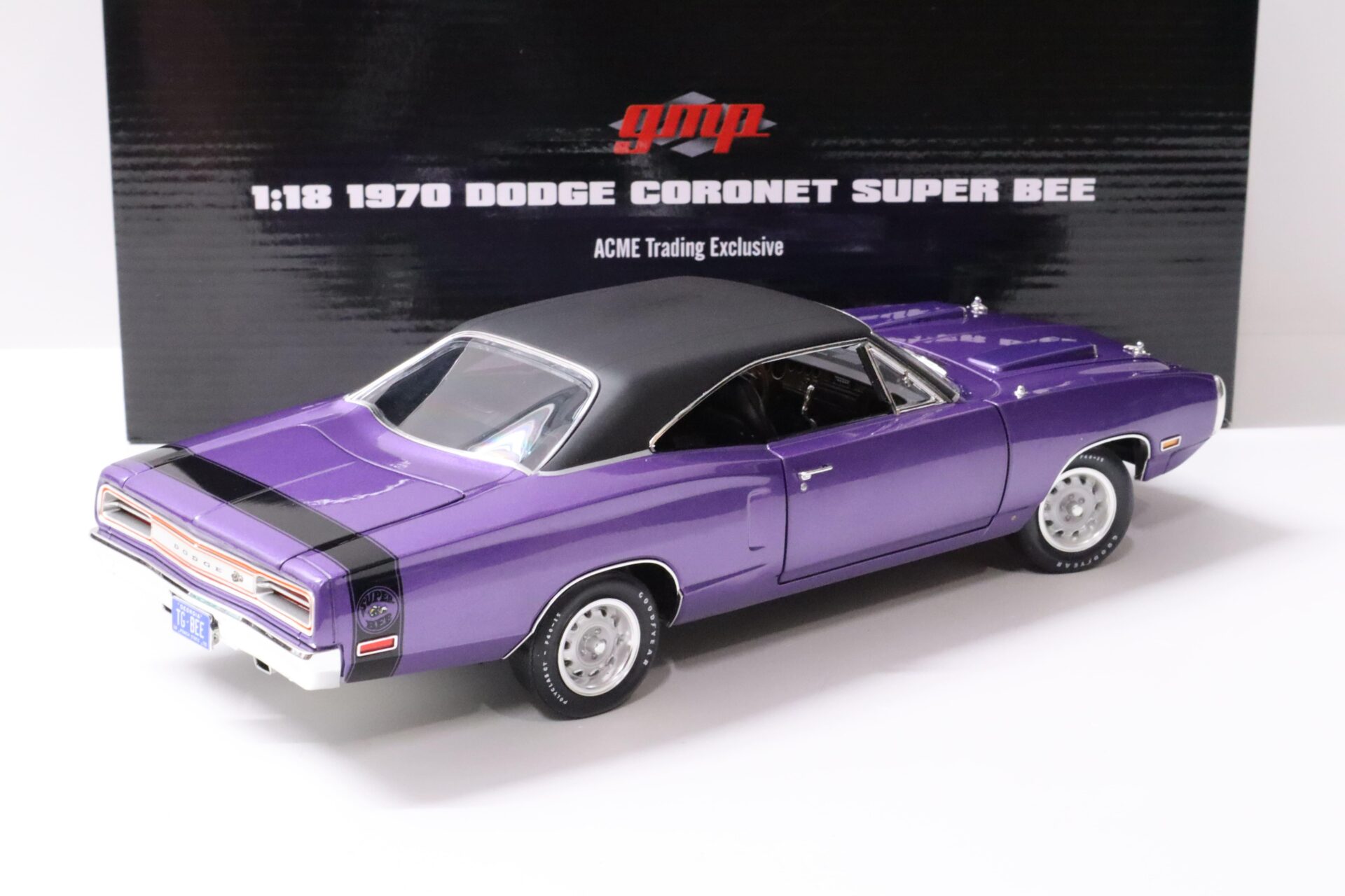 1:18 GMP 1970 Dodge Coronet Super Bee Plum Crazy/ black roof ACME Exclusive