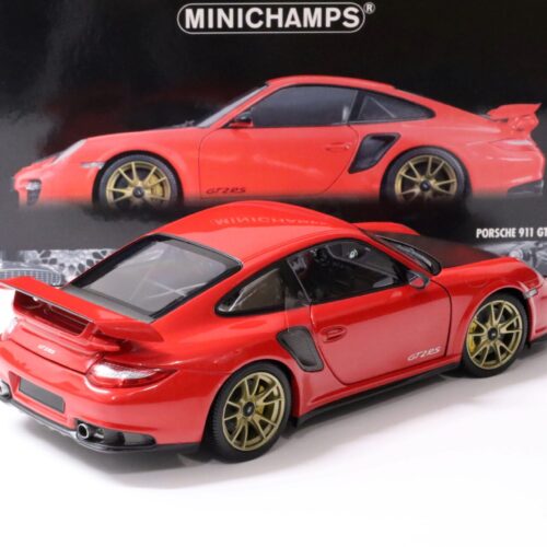 1:18 Minichamps Porsche 911 (997) GT2 RS 2011 red with gold wheels - Image 3