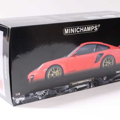 1:18 Minichamps Porsche 911 (997) GT2 RS 2011 red with gold wheels - Image 4