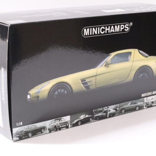 1:18 Minichamps Mercedes SLS AMG 2010 Coupe matt gold/ black wheel - Image 4