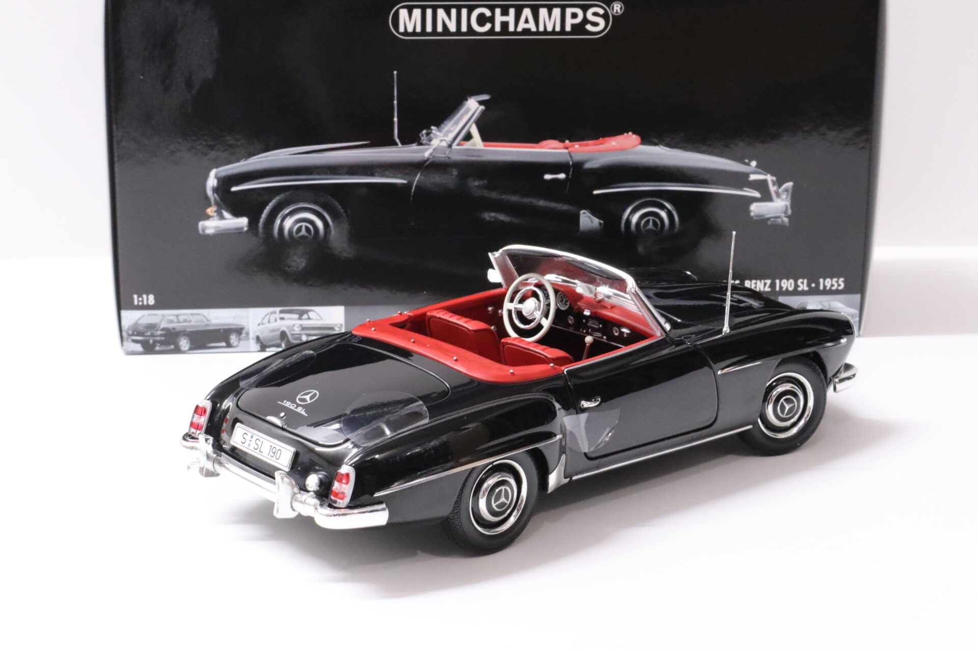 1:18 Minichamps Mercedes 190SL Cabriolet black 1955