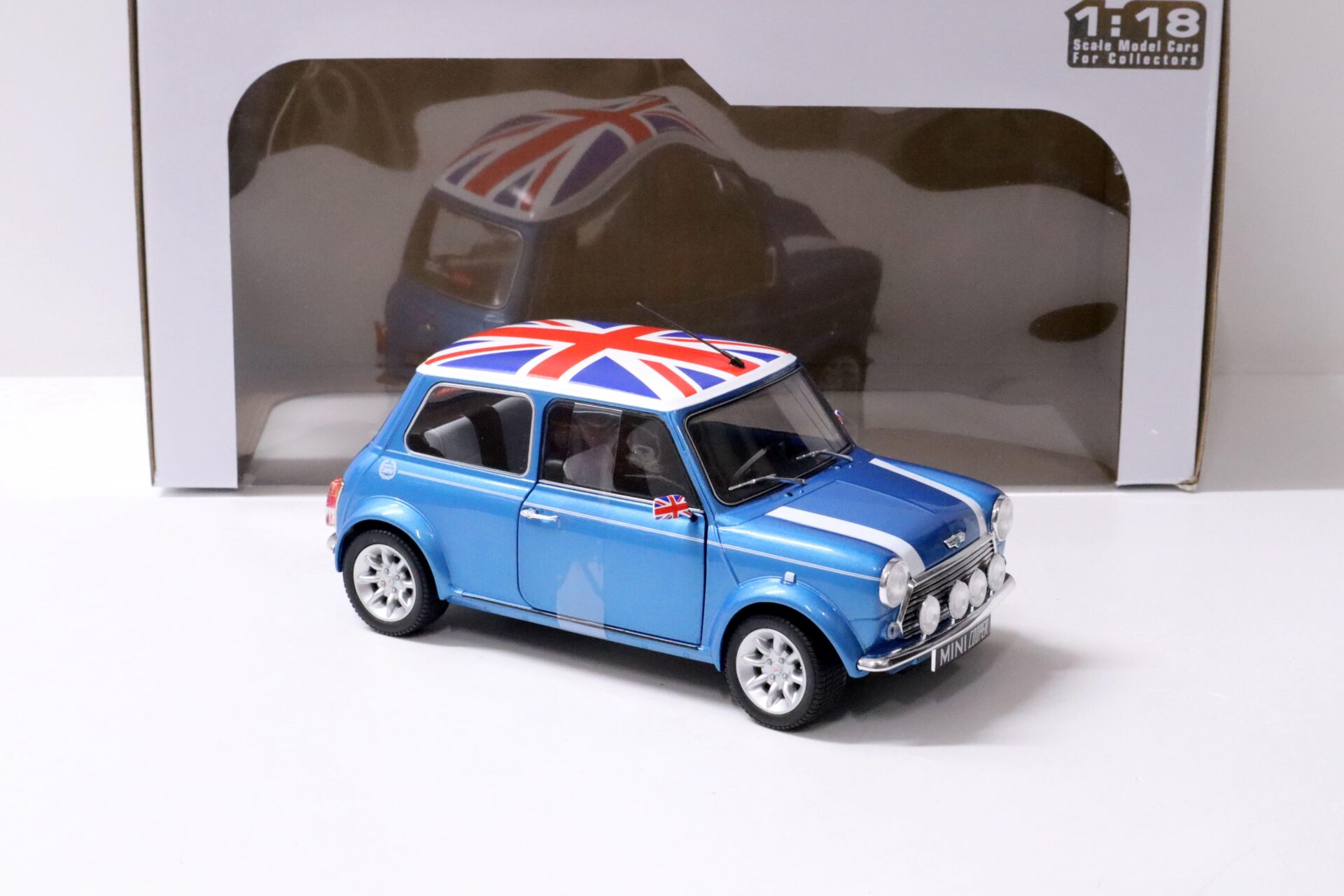1:18 Solido Mini Cooper Sport Fisherman blue 1997