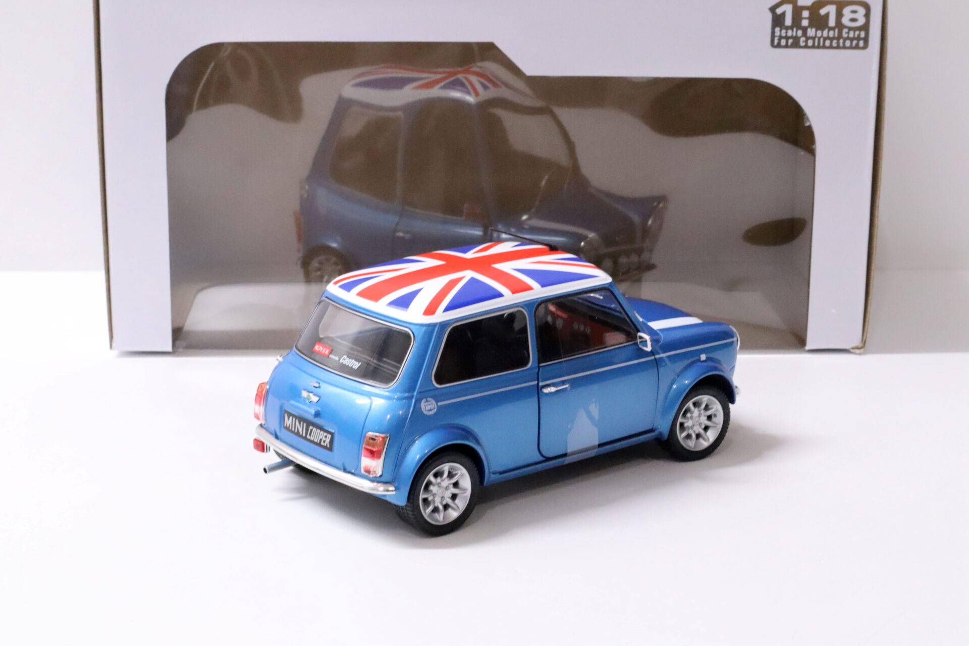 1:18 Solido Mini Cooper Sport Fisherman blue 1997