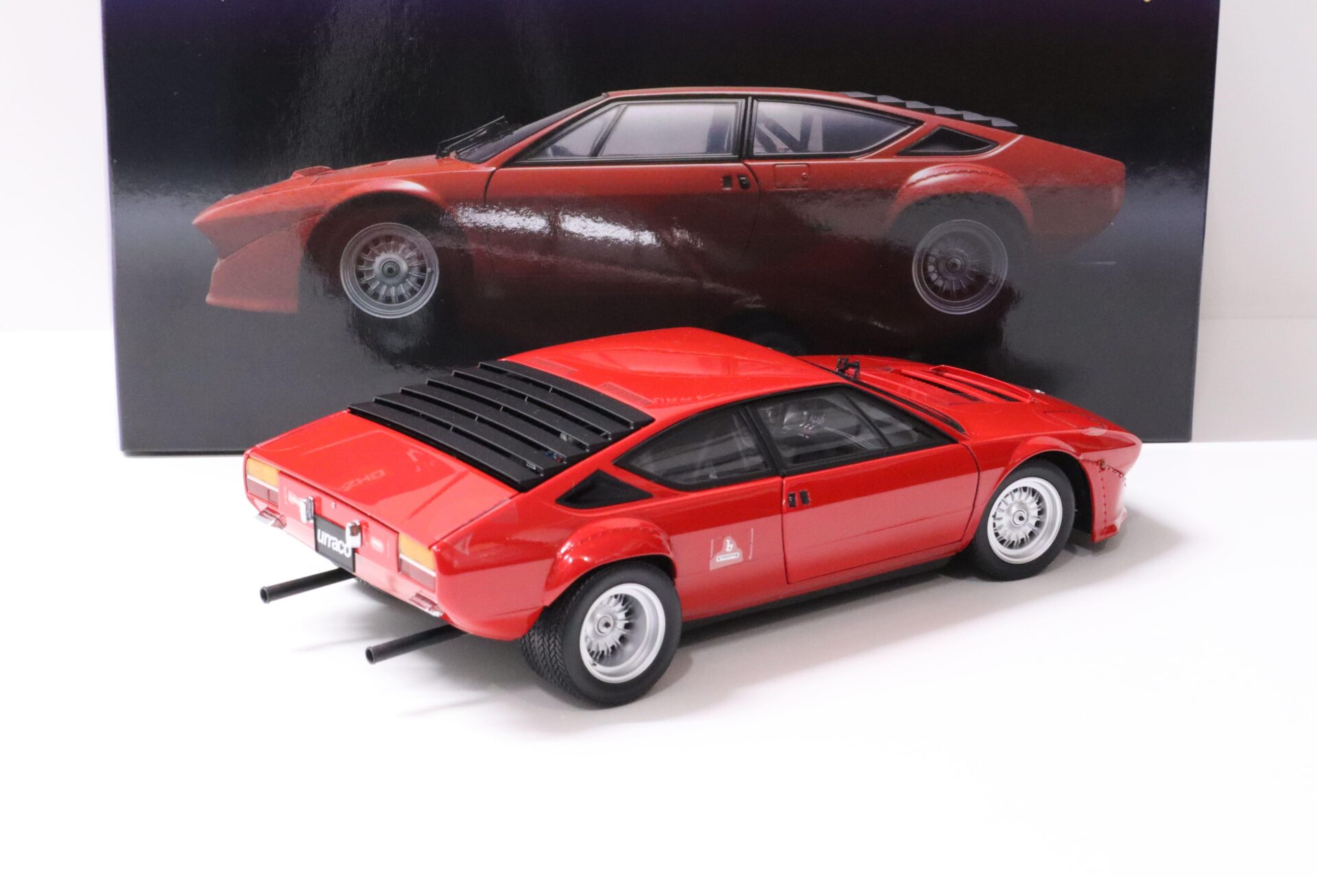 1:18 Kyosho Lamborghini Urraco Rally red