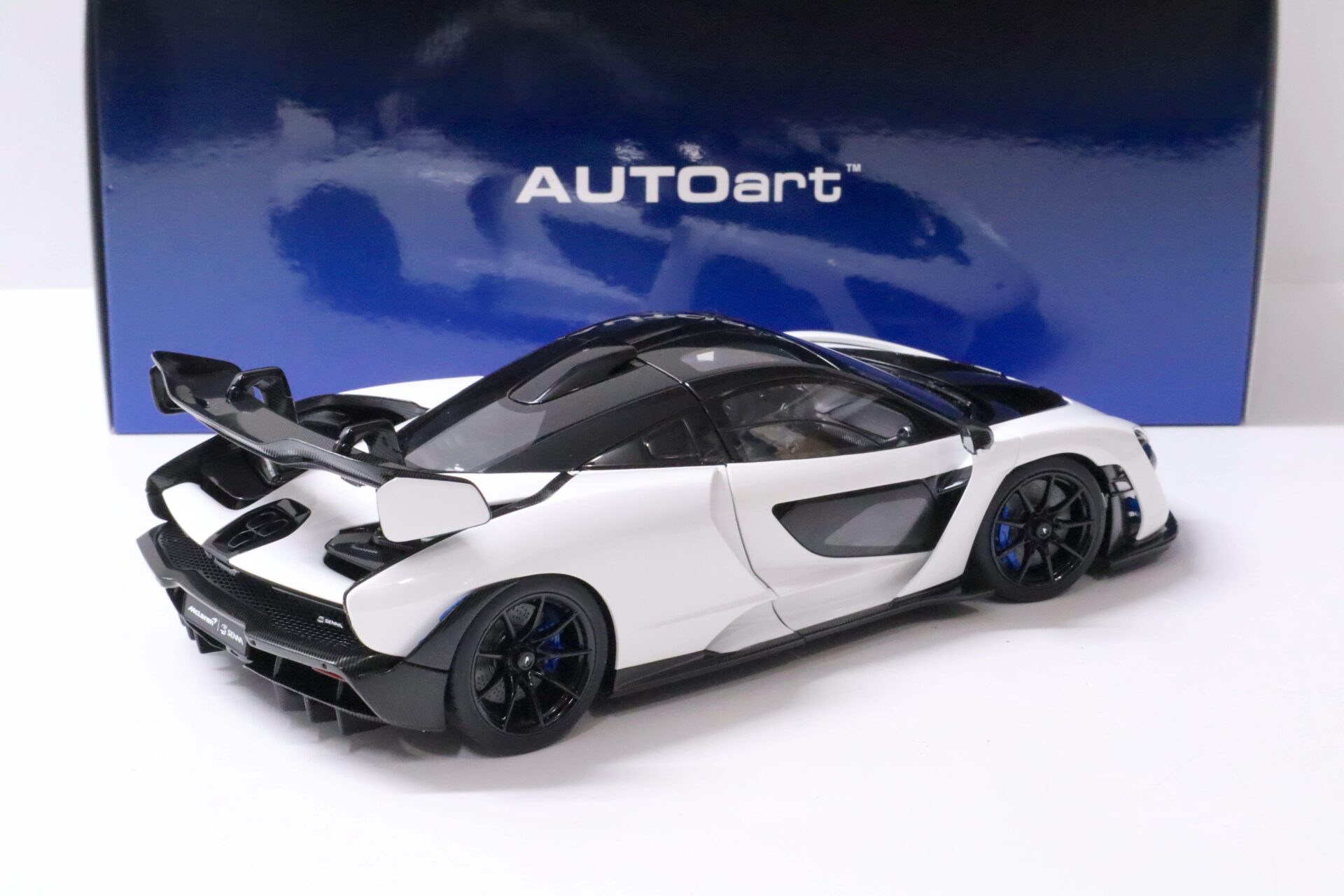 1:18 AUTOart McLAREN Senna 2018 Vision pure/ white