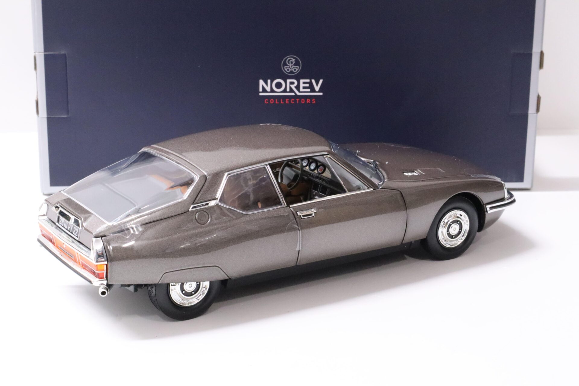 1:18 NOREV Citroen SM 1971 Scarabee Brown metallic