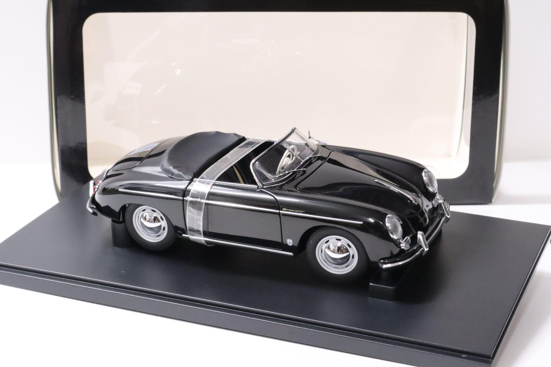 1:18 AUTOart Porsche 356A Speedster European Version black