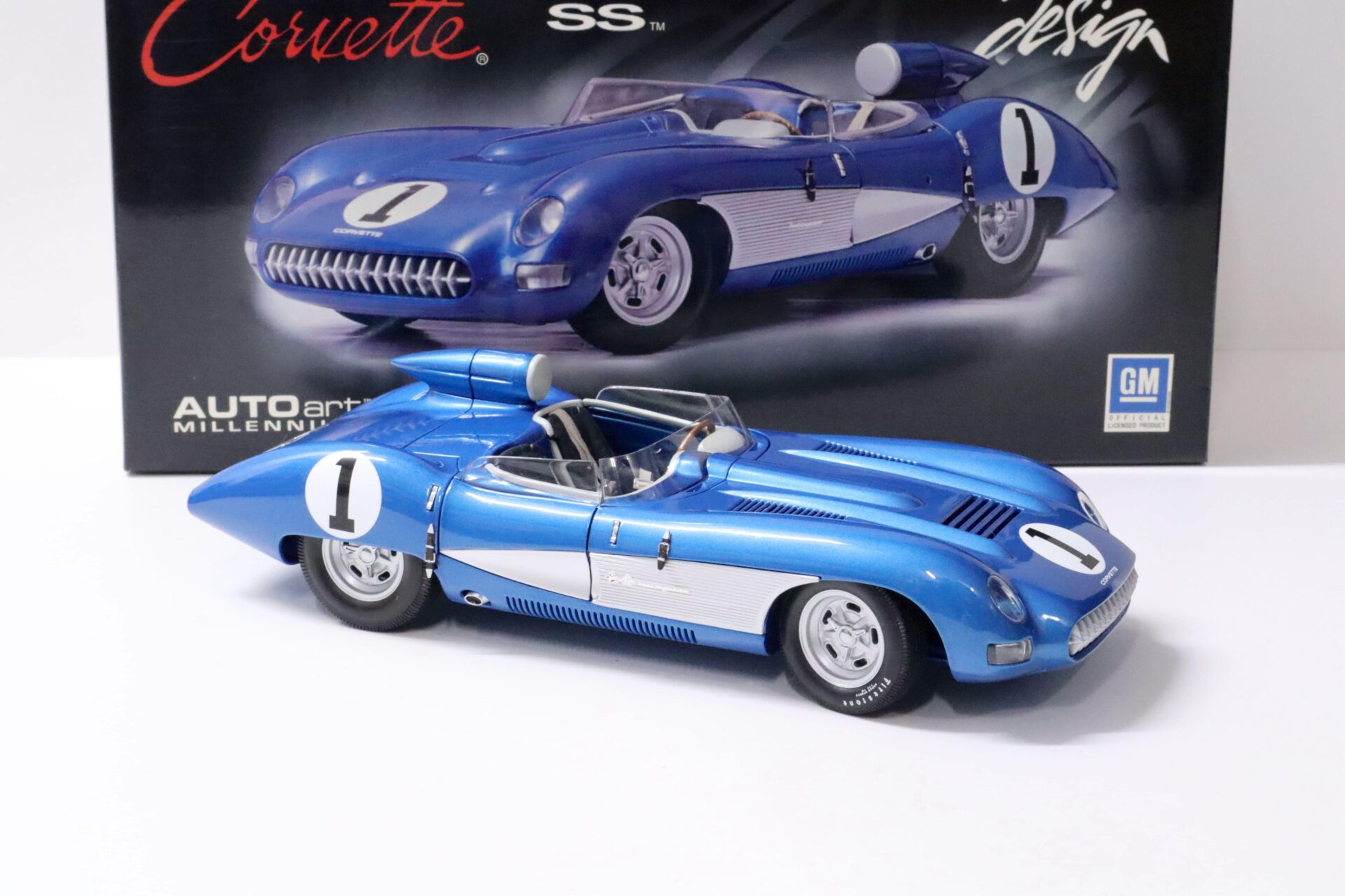 1:18 AUTOart Chevrolet Corvette SS 1957 blue #1