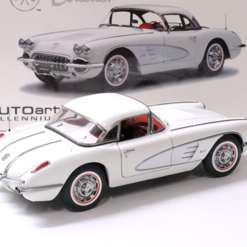 1:18 AUTOart Chevrolet Corvette C1 1958 Snowcrest white