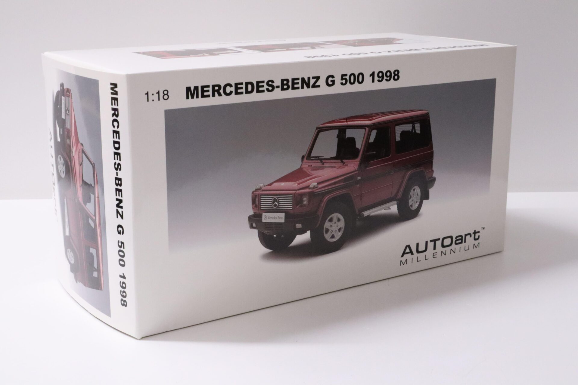 1:18 AUTOart Mercedes G-Klasse G500 SWB 1998 red