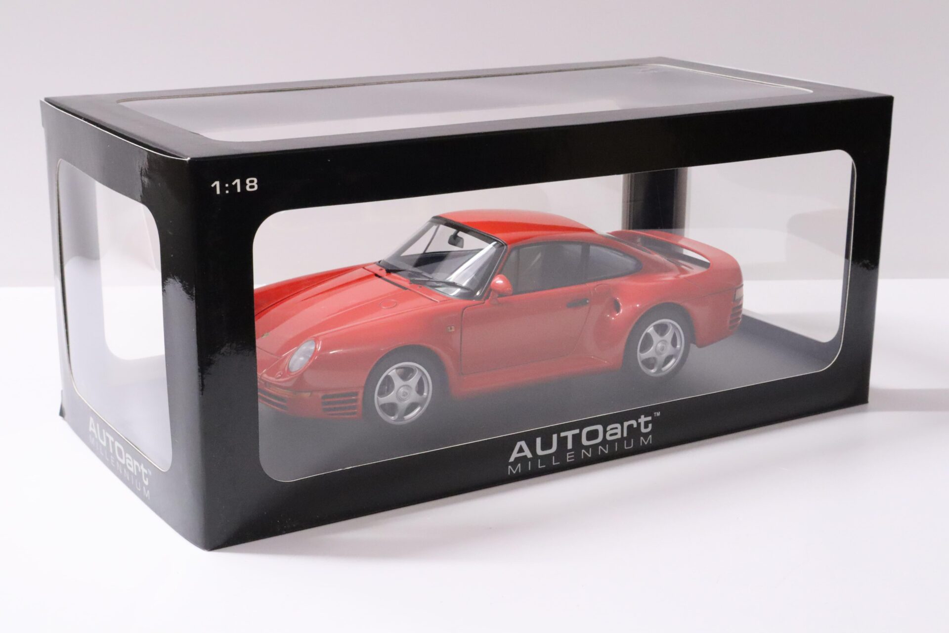 1:18 AUTOart Porsche 959 Coupe red