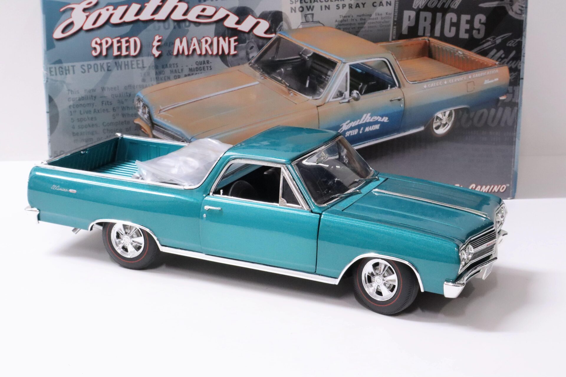 1:18 ACME 1965 Chevrolet El Camino "Southern Speed & Marine" blue Limited 210 pcs.