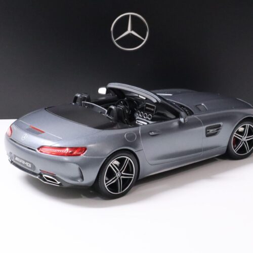 1:18 Norev Mercedes AMG GT C Roadster designo selenite grey magno DEALER VERSION