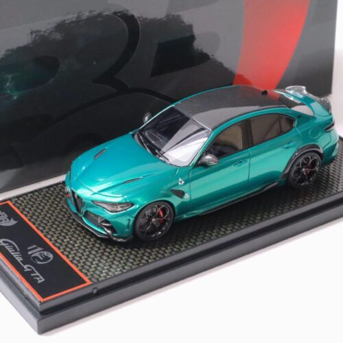 1:43 BBR Alfa Romeo Giulia GTA Verde Montreal/ red brakes - Limited 150 pcs.