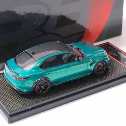 1:43 BBR Alfa Romeo Giulia GTA Verde Montreal/ red brakes - Limited 150 pcs.
