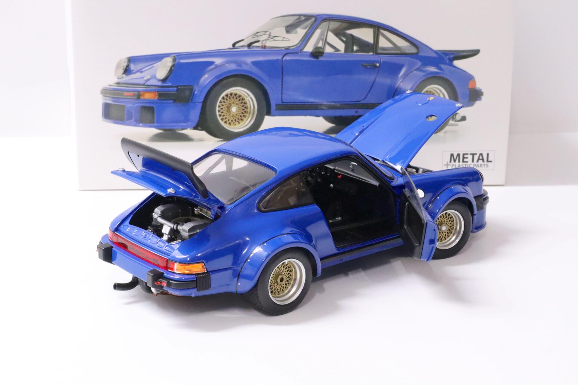 1:18 Schuco Porsche 934 RSR Street Plain monaco blue