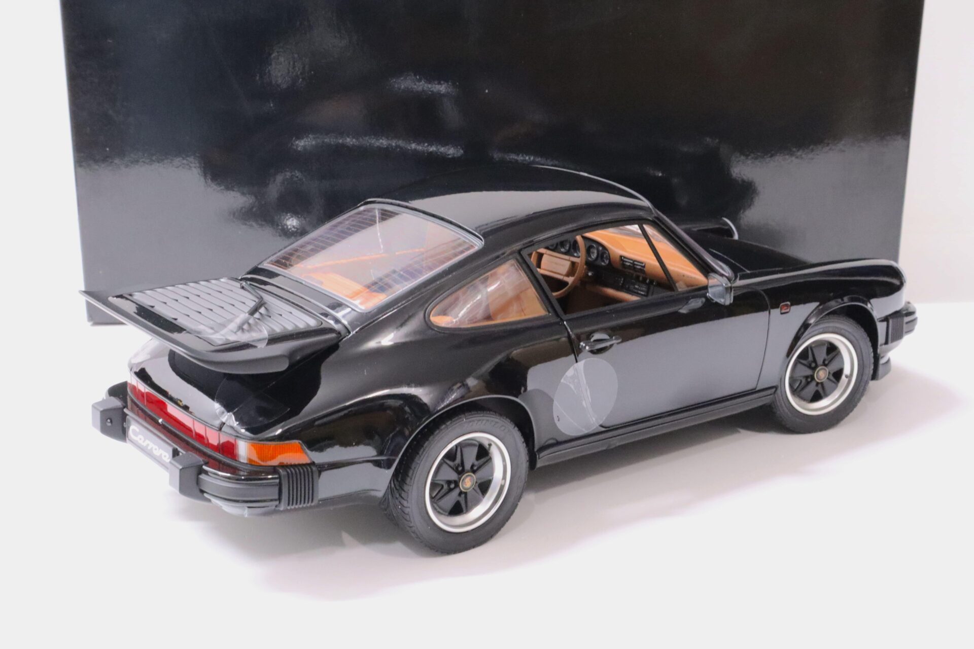 1:12 Premium ClassiXXs Porsche 911 Carrera 3.2 Coupe with Spoilerkit black