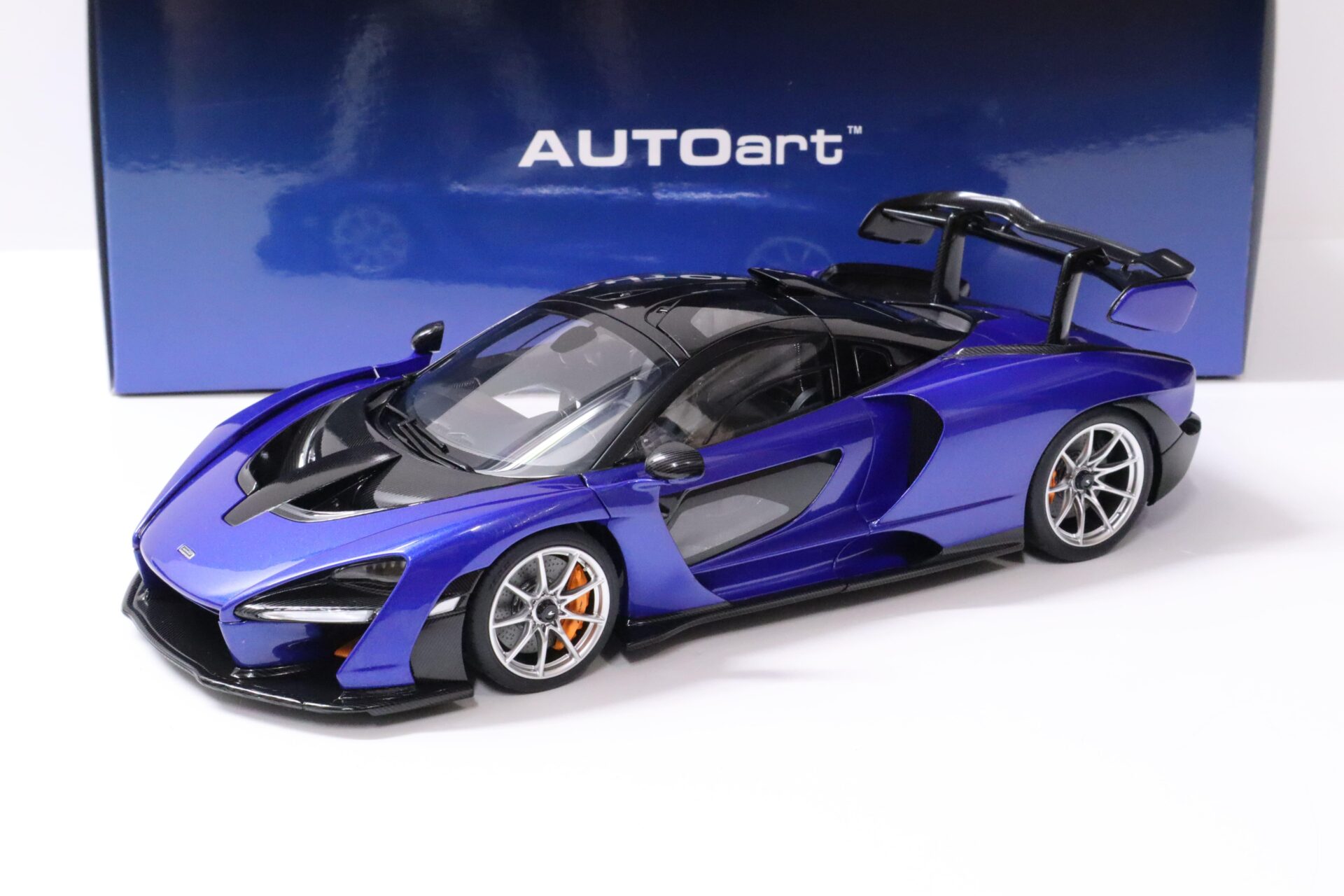 1:18 AUTOart McLAREN Senna 2018 Trophy Kyanos/ blue
