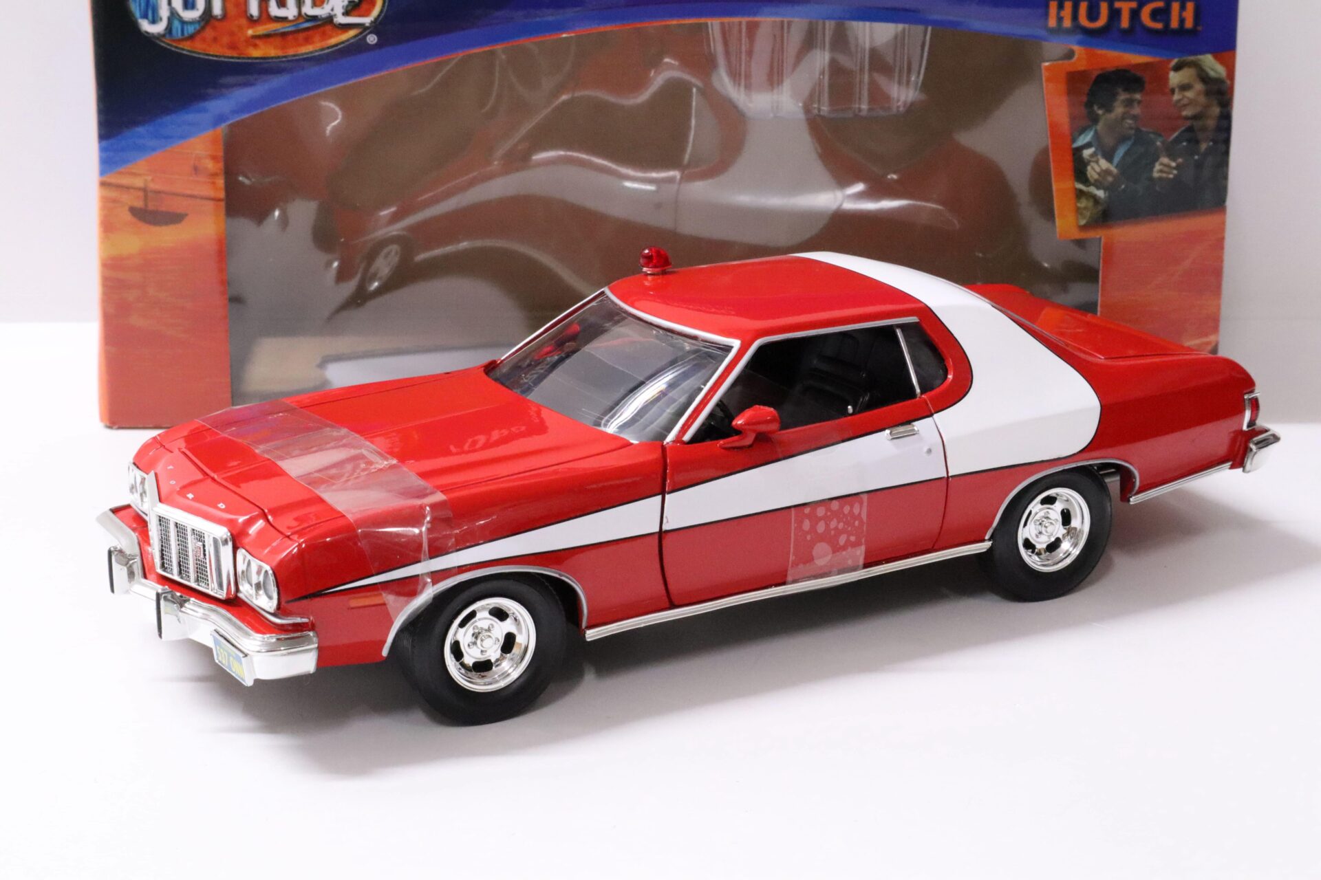 1:18 ERTL Joyride Ford Gran Torino Starsky & Hutch red/ white