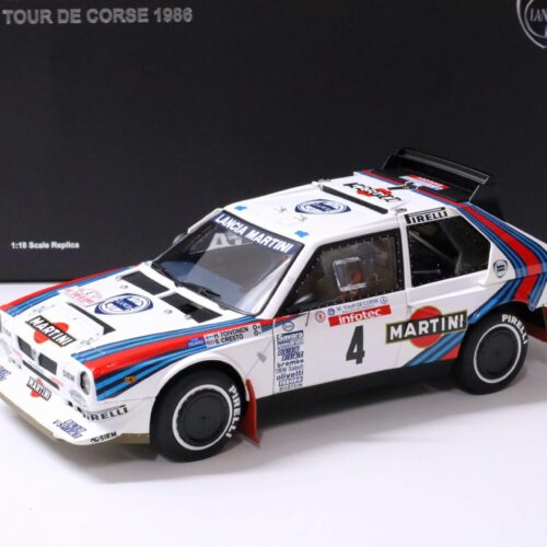 1:18 AUTOart Lancia Delta S4 Tour de Corse 1986 Toivonen/ Cresto #4 Martini Racing
