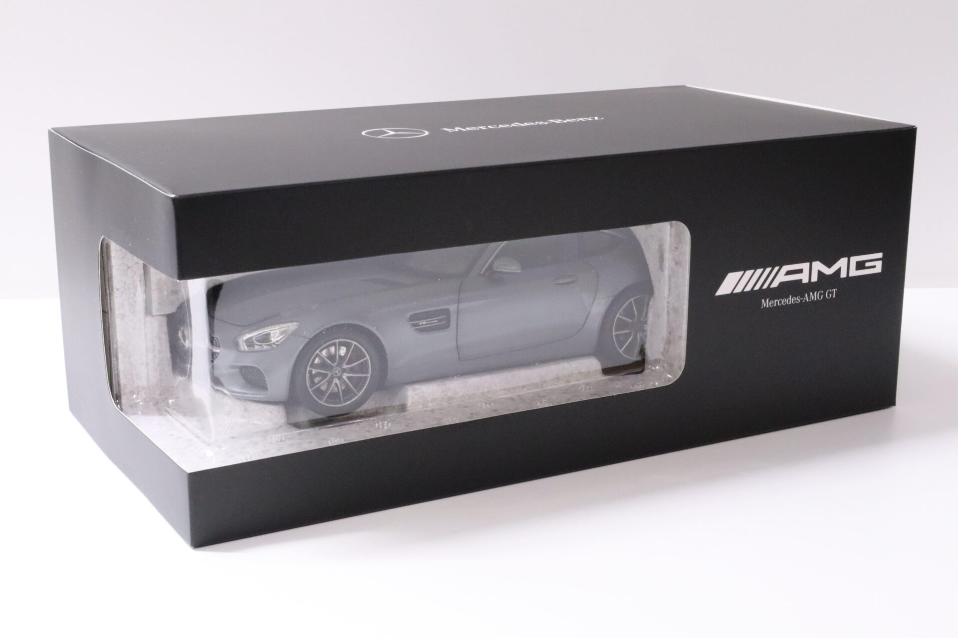 1:18 Norev Mercedes AMG GT S Coupe designo selenite grey DEALER VERSION