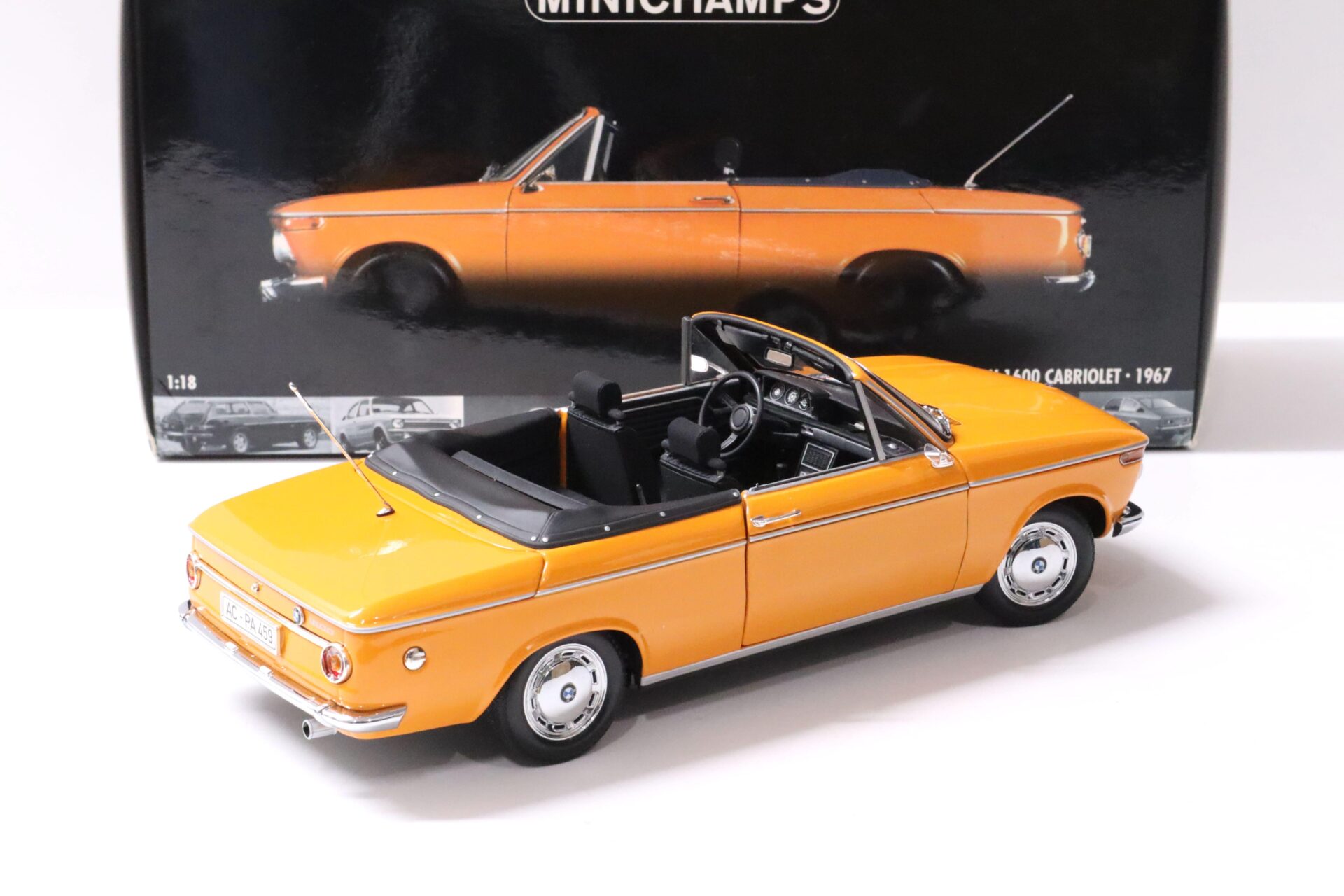 1:18 Minichamps BMW 1600 Cabriolet Convertible orange 1967