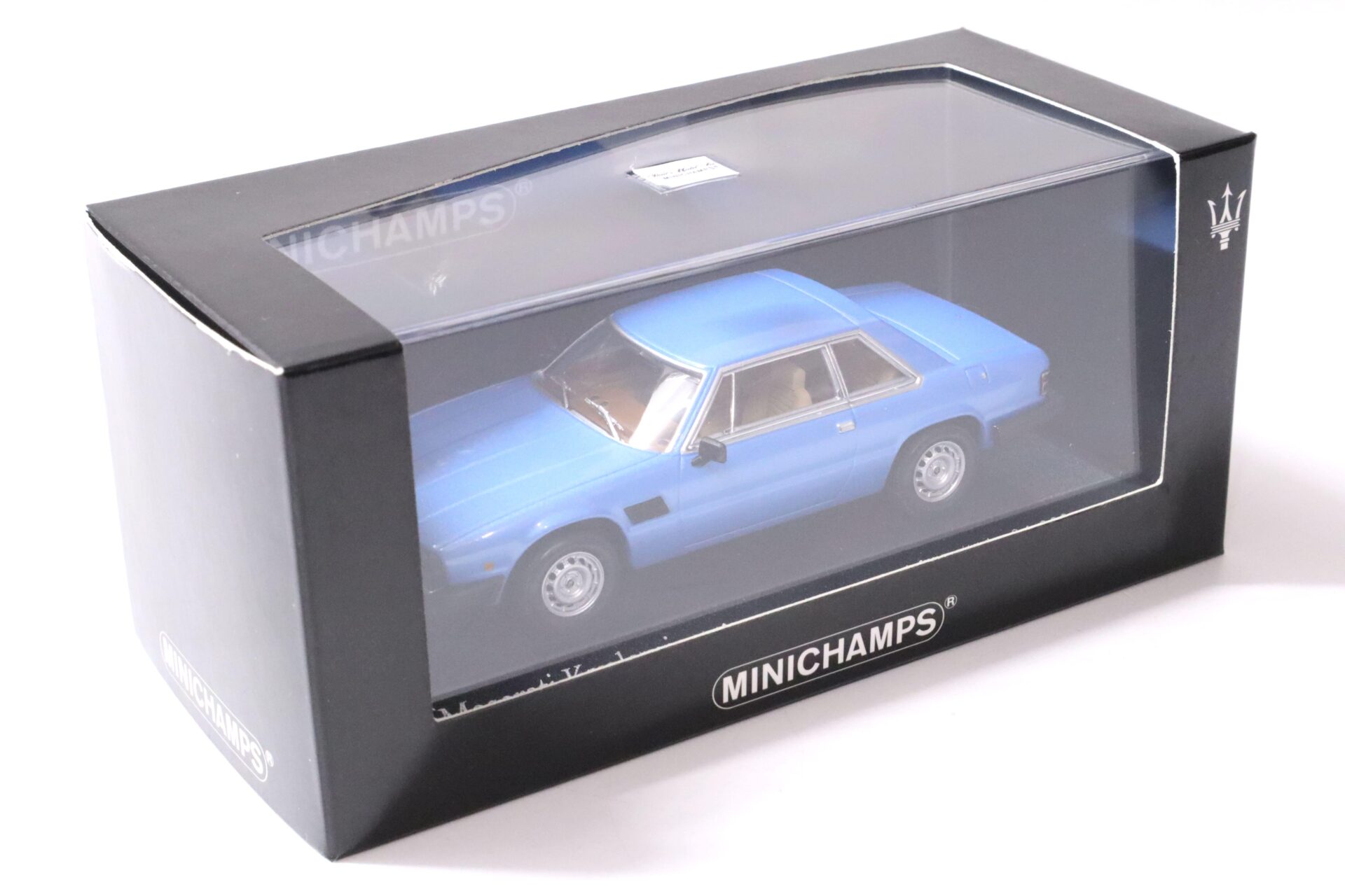 1:43 Minichamps Maserati Kyalami 1982 Celeste Chiaro metallizzato blue