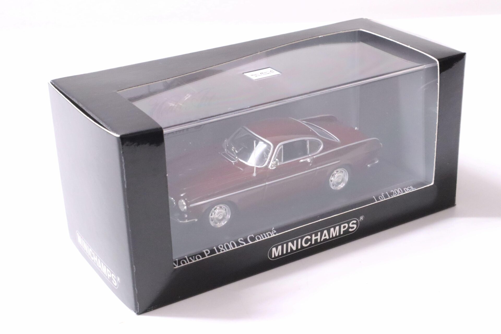 1:43 Minichamps Volvo P1800 S Coupe 1969 Mörkröd dark red