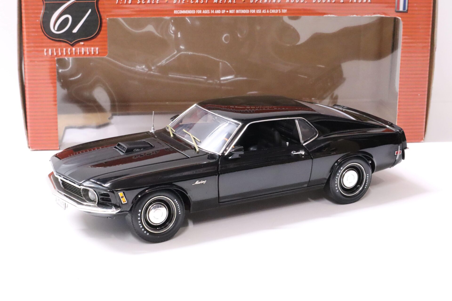 ID 61863 orig.jpg 1:18 Highway61 Ford Mustang CJ428 "R" Code Coupe 1970 black