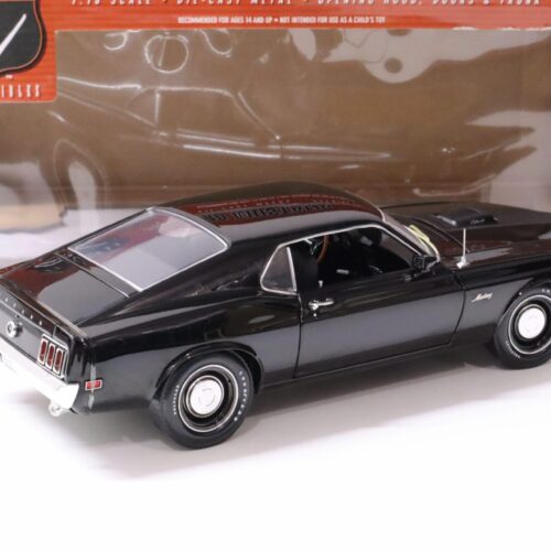 1:18 Highway61 Ford Mustang CJ428 "R" Code Coupe 1970 black