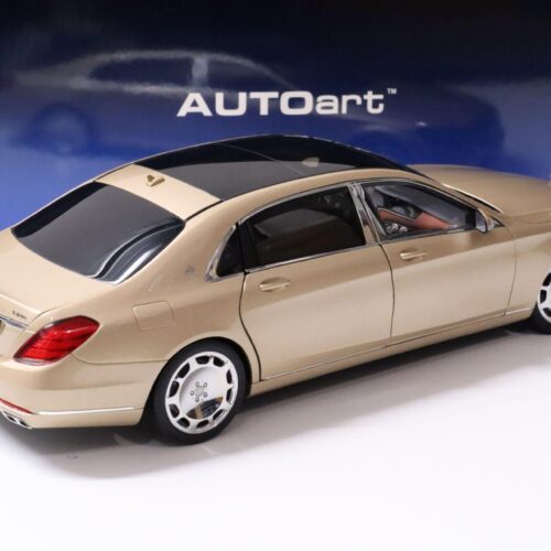 1:18 AUTOart Mercedes - Maybach S-Klasse S600 Limousine light gold metallic