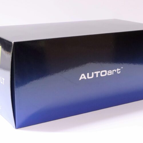 1:18 AUTOart McLAREN 675 LT Coupe 2016 Chicane grey 76047