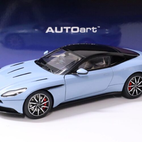 1:18 AUTOart Aston Martin DB11 Coupe Q Frosted Glass blue 70268
