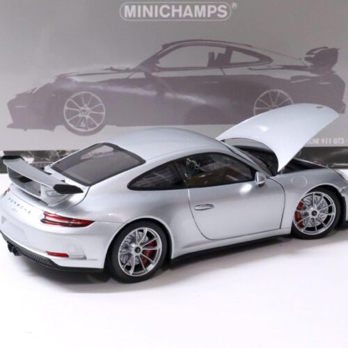 1:18 Minichamps Porsche 911 (991) GT3 silver 2017 North America