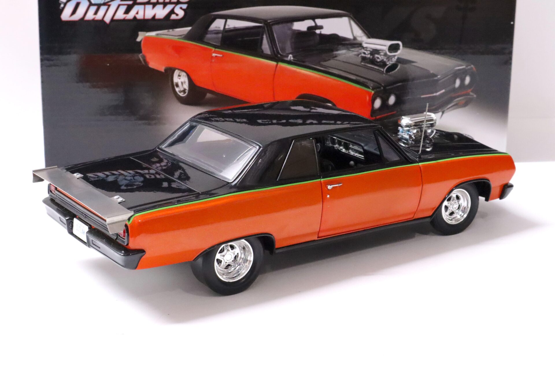 1:18 ACME 1965 Chevrolet Chevelle SS Coupe DRAG OUTLAWS black/ orange