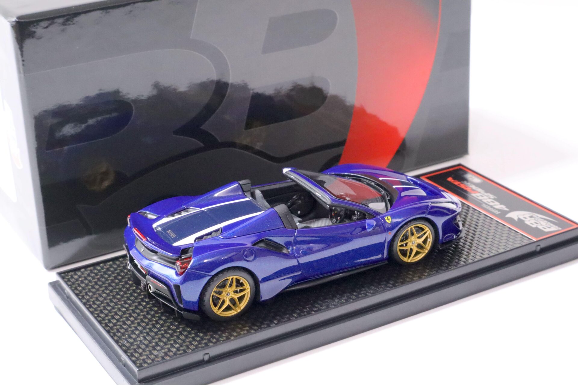 1:43 BBR Ferrari 488 Pista Spider RHD Blue Tour de France - Limited Edition 35 pcs.