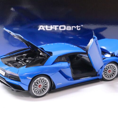 1:18 AUTOart Lamborghini Aventador S Coupe 2017 Blu Nila/ pearl blue