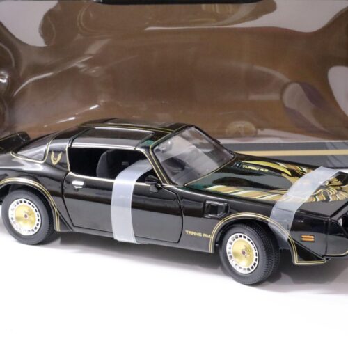 1:18 Greenlight 1980 Pontiac Trans AM *The Smokey and the Bandit II* black - Image 2