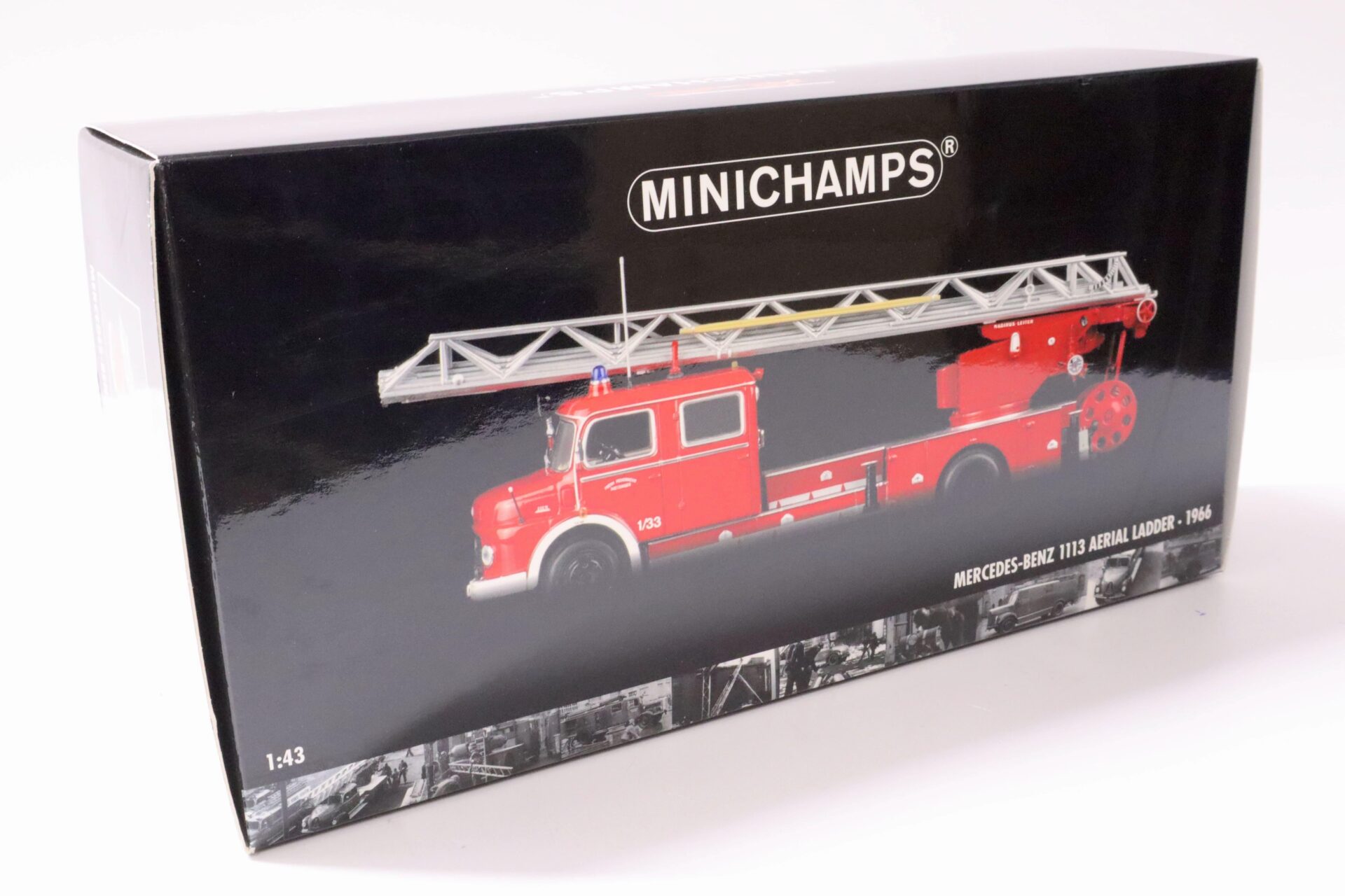 1:43 Minichamps Mercedes 1113 Aerial Ladder Drehleiter Feuerwehr 1966 red