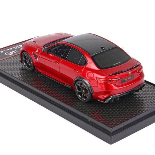 1:43 BBR Alfa Romeo Giulia GTA Rosso GTA red/ red brakes - Limited 100 pcs.